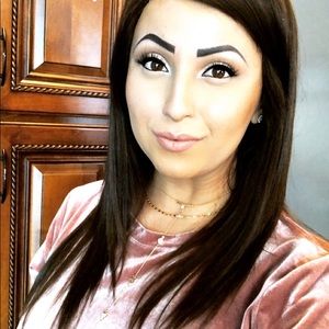 Meet your Posher, Karie